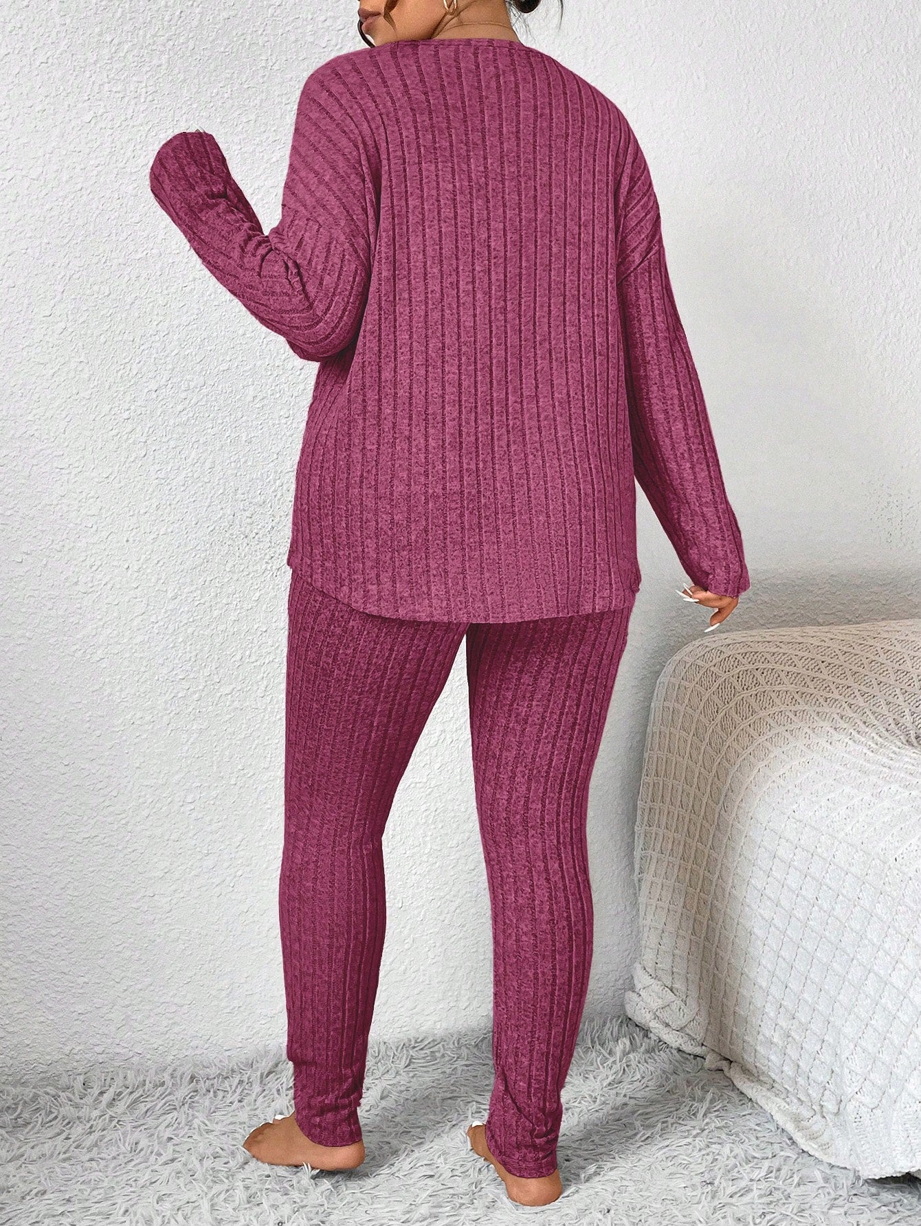 SHEIN Frenchy Conjunto de Roupas Femininas de Outono, Volta às Aulas, Treino, Conjunto Minimalista Simples, Legging de Textura Apertada e Conjunto de Top de Manga Longa, Conjunto de Duas Peças Tamanhos Grandes para Mulheres