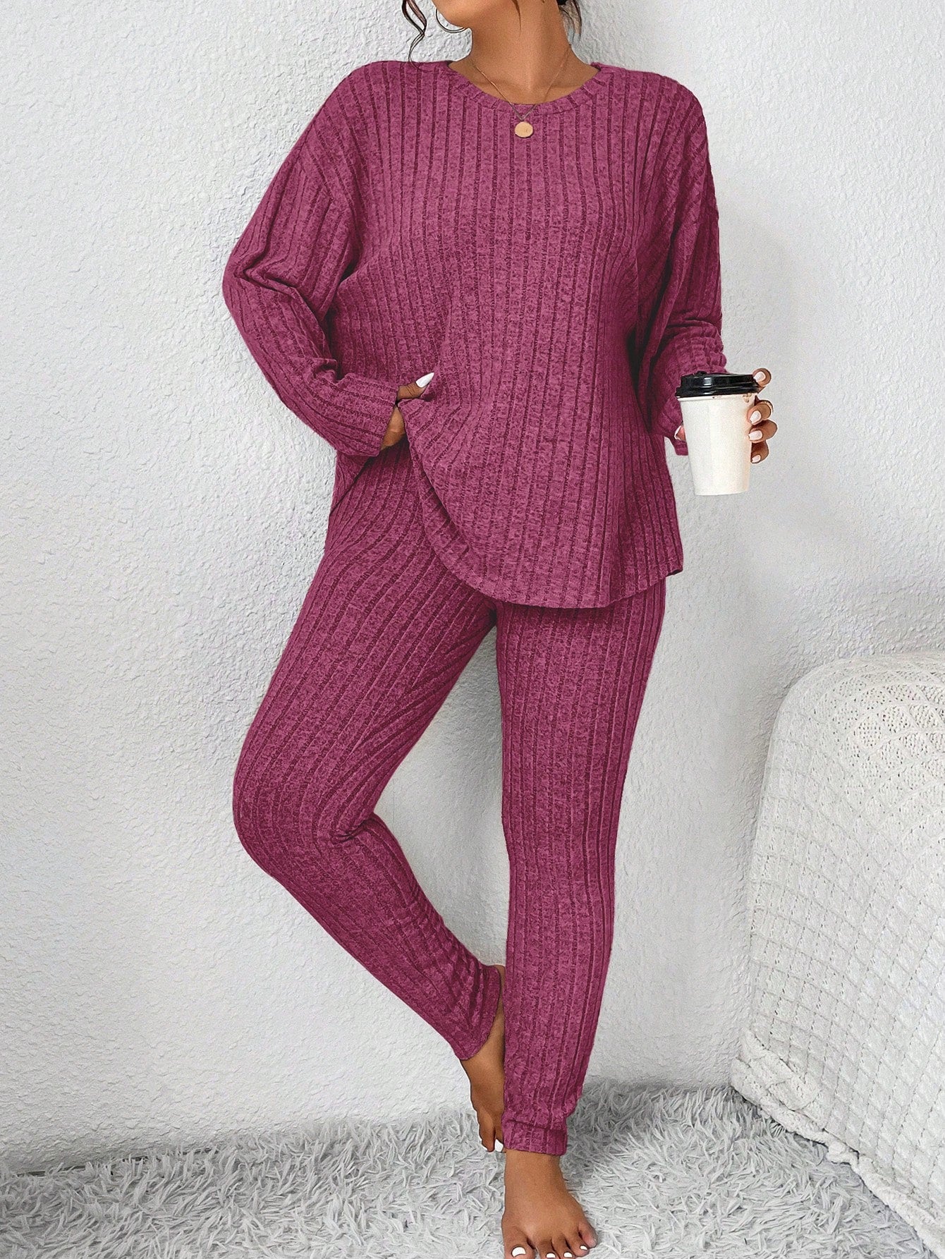 SHEIN Frenchy Conjunto de Roupas Femininas de Outono, Volta às Aulas, Treino, Conjunto Minimalista Simples, Legging de Textura Apertada e Conjunto de Top de Manga Longa, Conjunto de Duas Peças Tamanhos Grandes para Mulheres