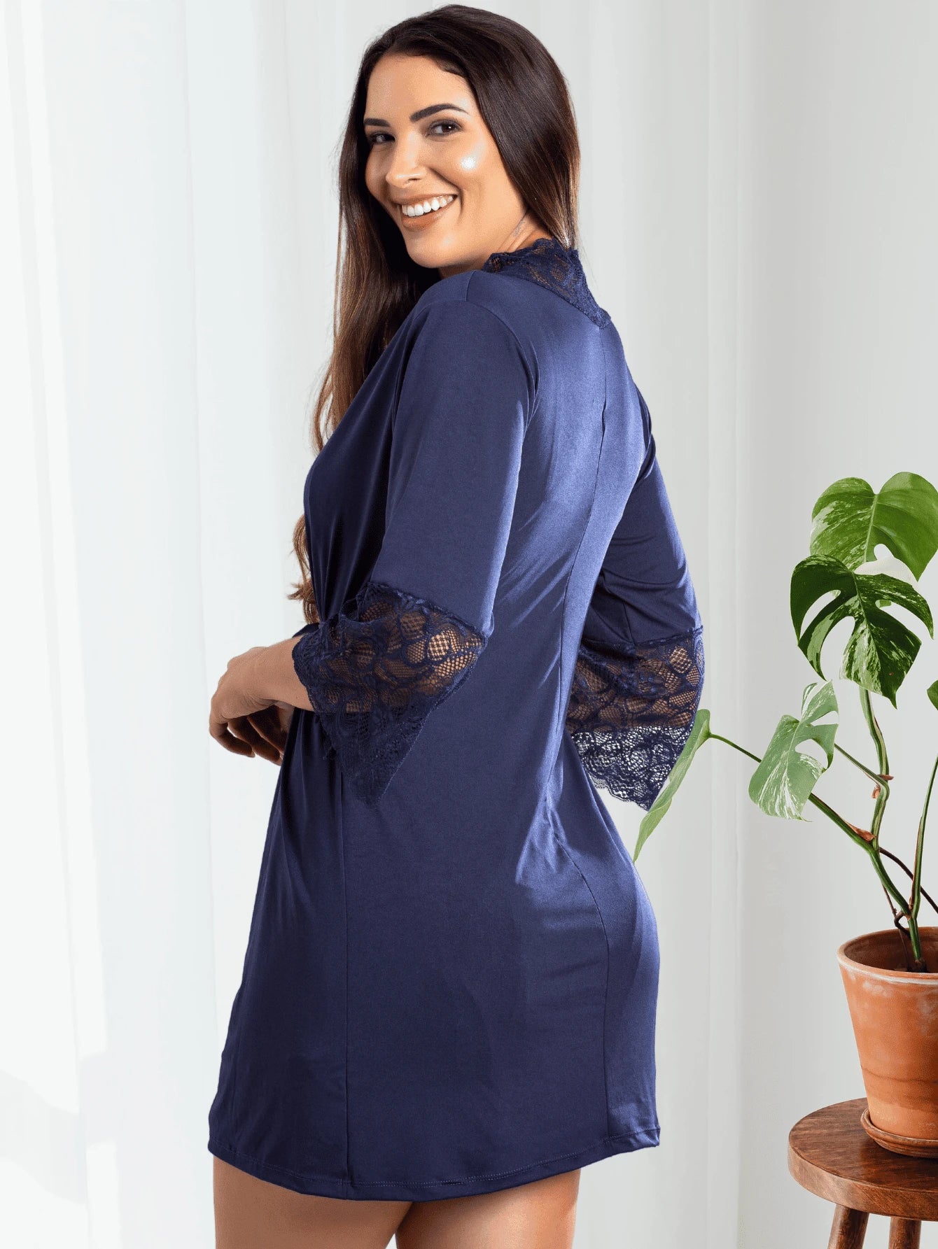 ROBE LUXO RENDADO FEMININO