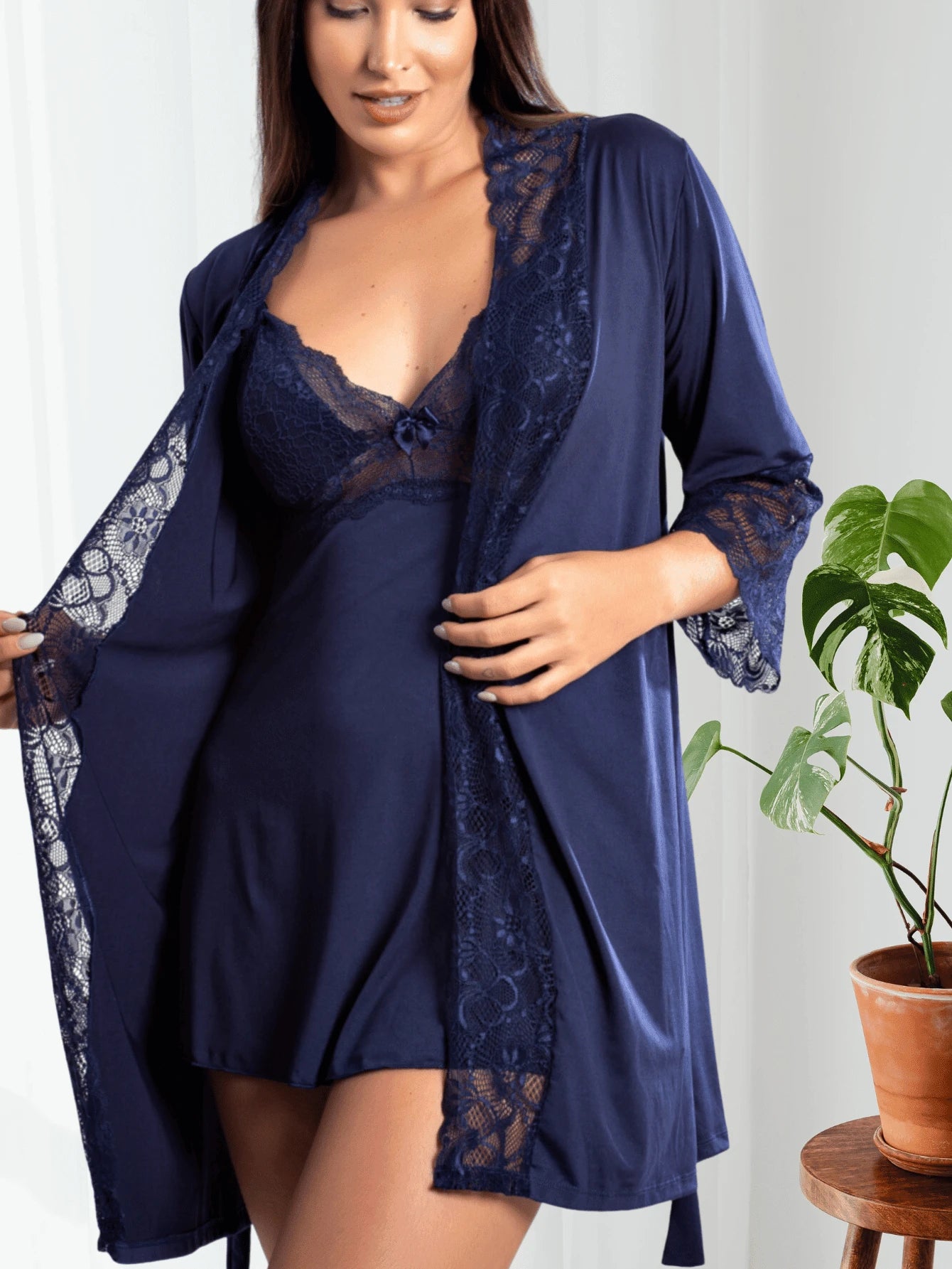 ROBE LUXO RENDADO FEMININO