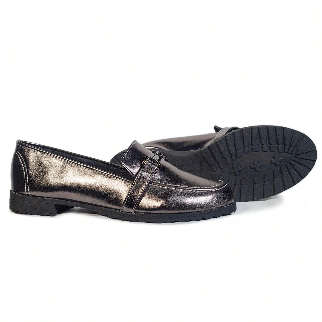 Vendedor IndicadoMocassim Feminino Prata Velho Onix Metalizado Sola Tratorada Baixa Clássico Atemporal Casual Loafer Sapatilha