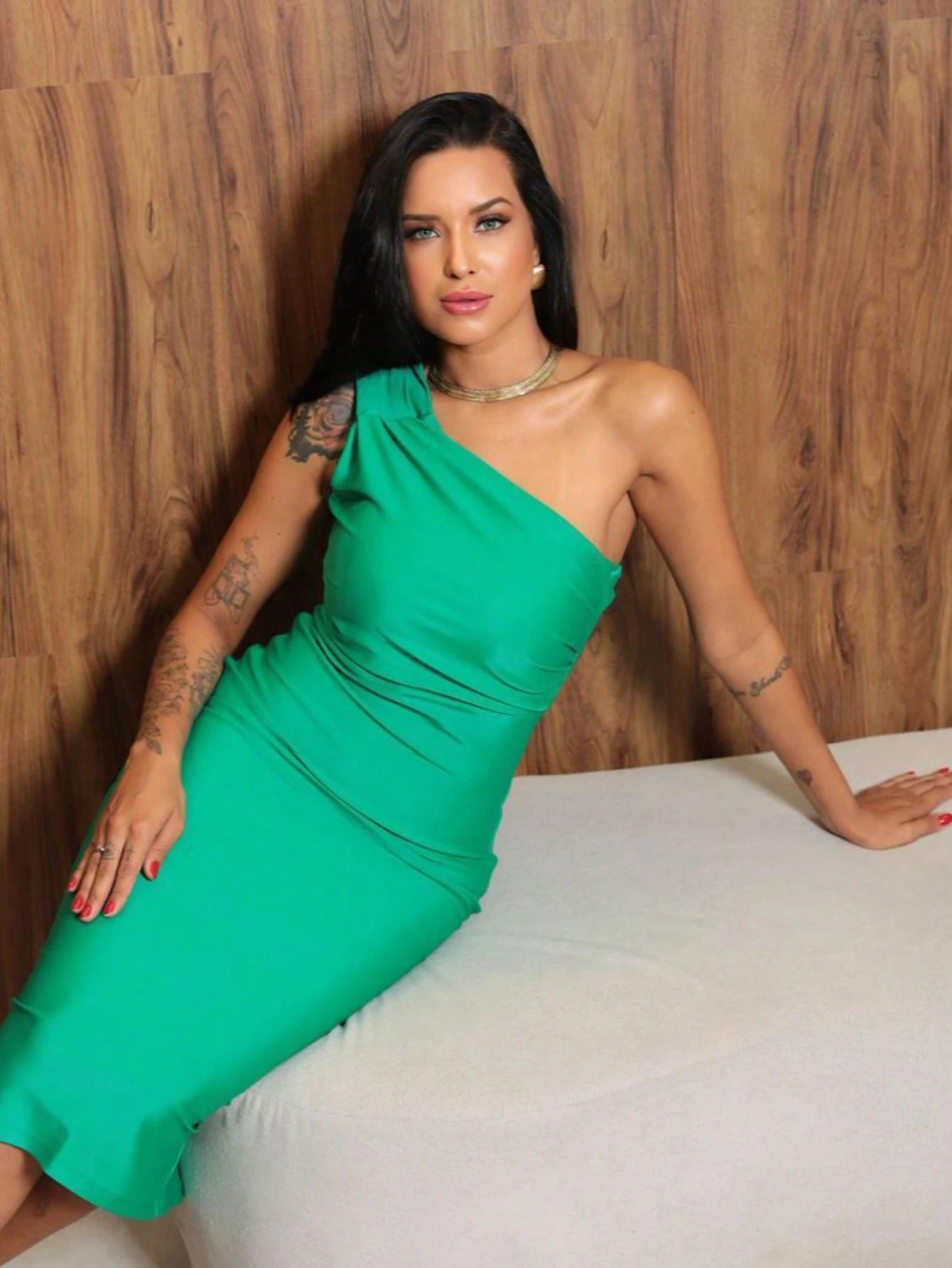 Vendedor Indicado
Vestido Feminino Blogueira Malha Pradaa Premium com Fenda Midi Perfeito para Festa Casual Macio Zero Transparencia