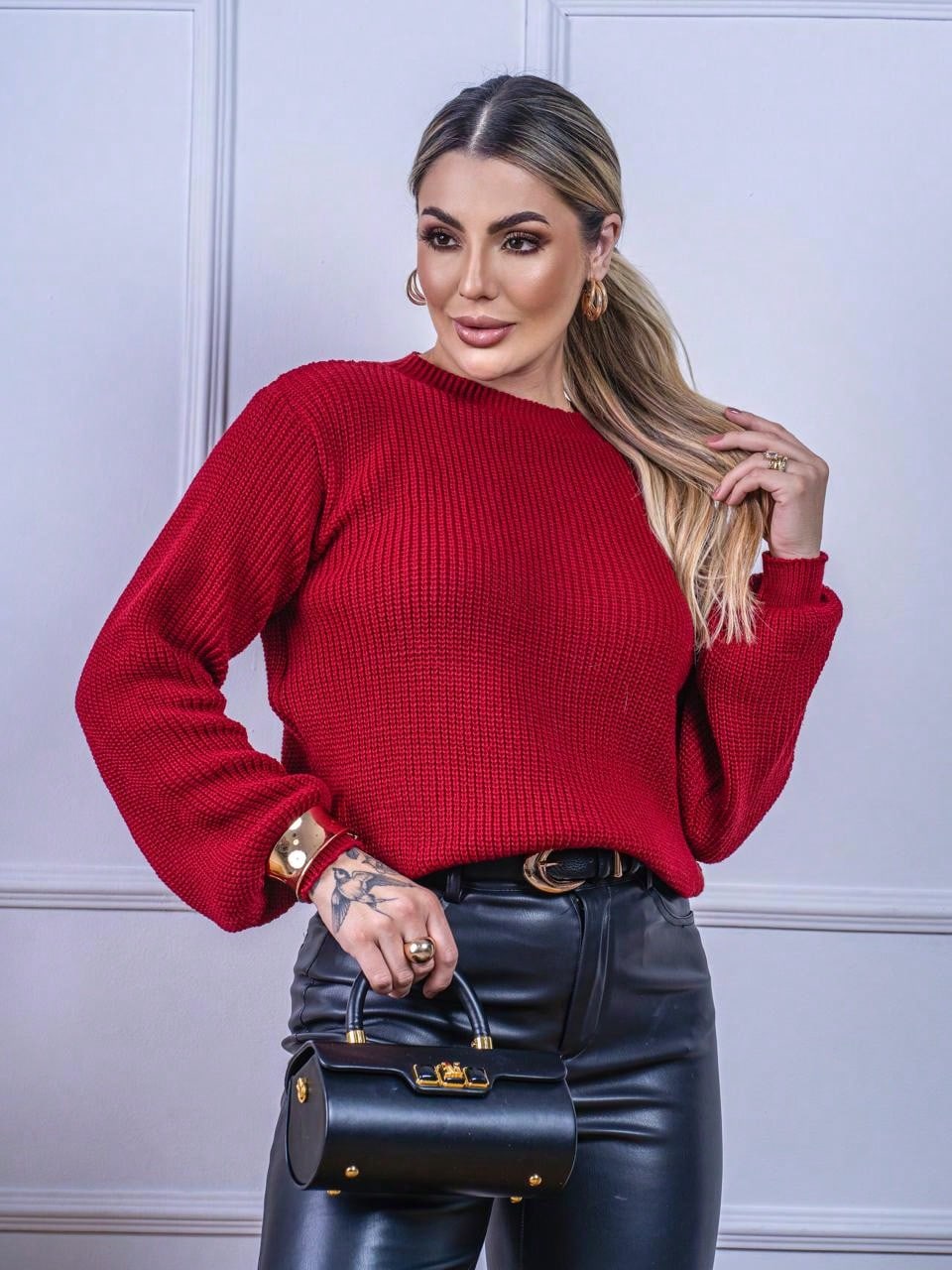 Blusa cropped feminina de tricot manga bufante lisa outono inverno
