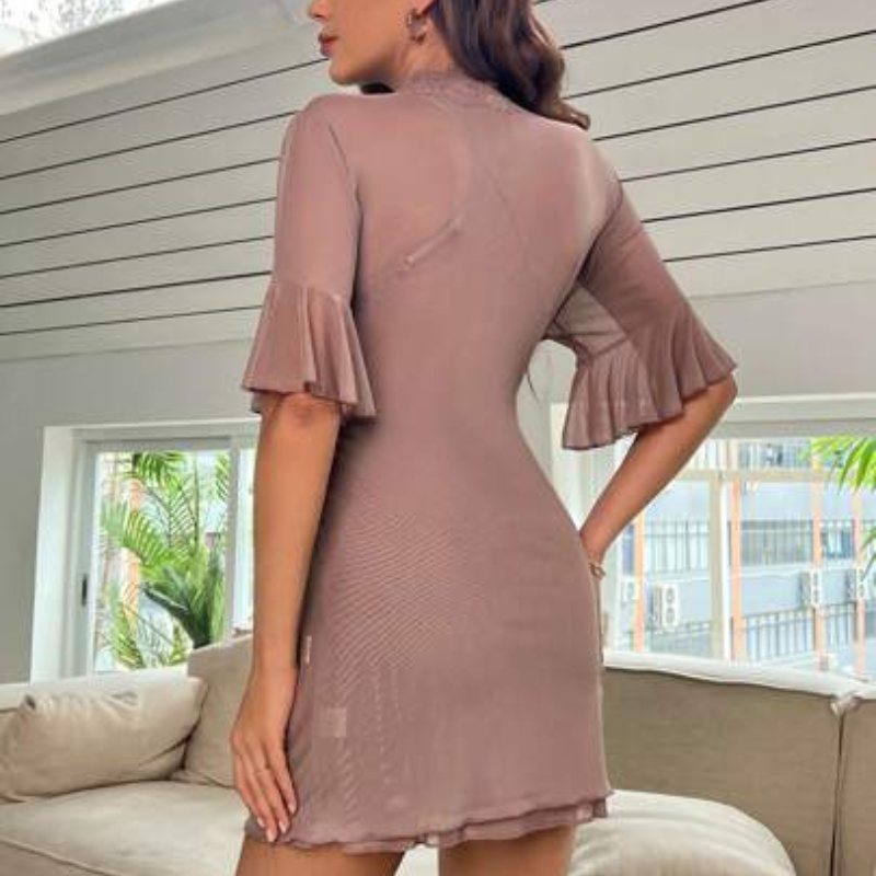 Conjunto de Lingerie Sensual com Camisola e Robe - Nelima
