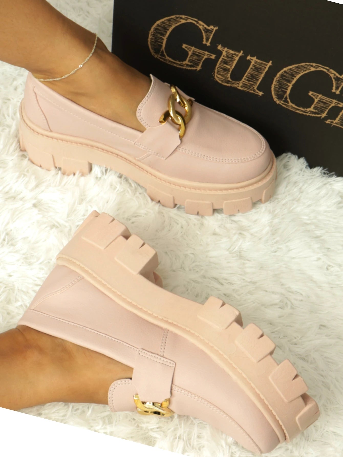 GuGi Mocassim Tratorado Blogueira Feminino Sapato Com Metal Dourado GuGi Com Solado Alto Leve Plataforma 403-GG