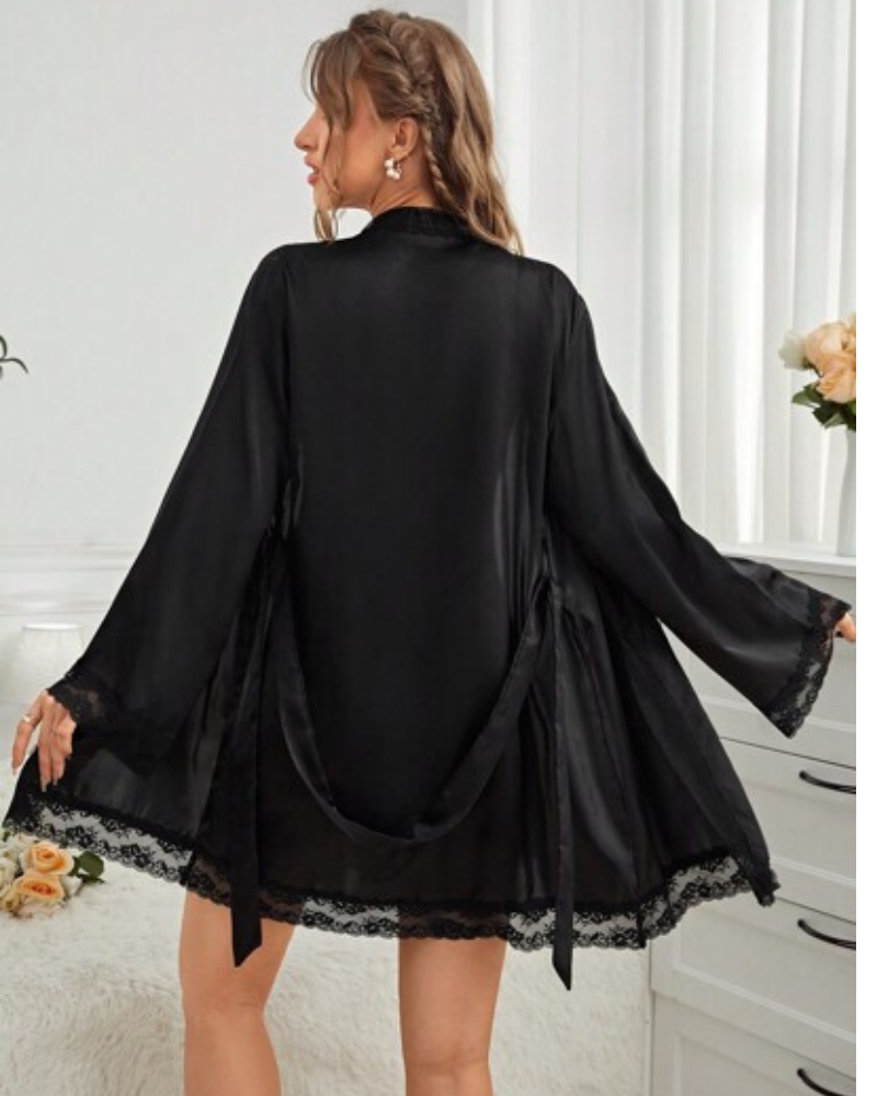 Conjunto de Camisola e Roupão em Cetim - Nelima