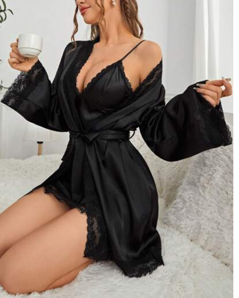 Conjunto de Camisola e Roupão em Cetim - Nelima