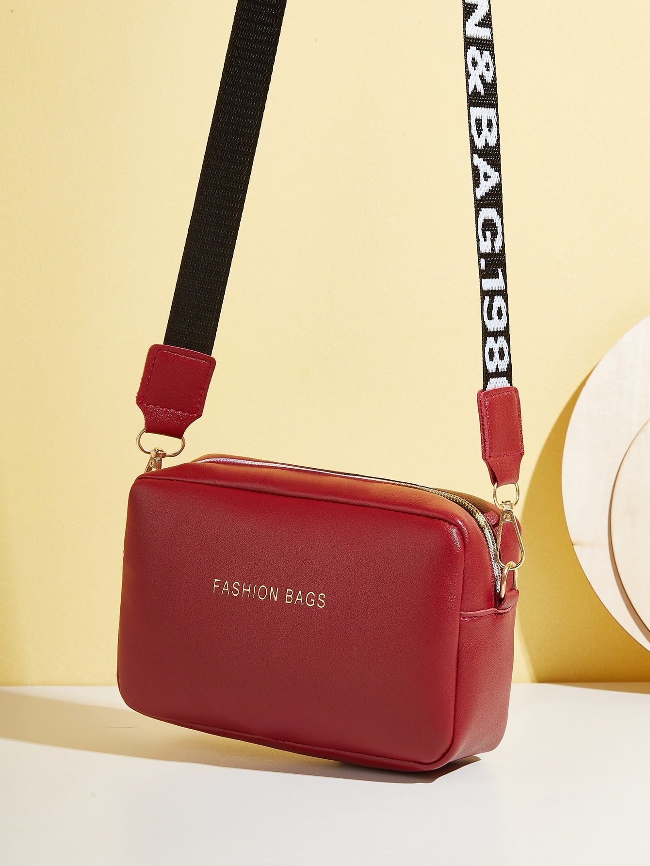 Mini Bolsa Elegante em Couro PU com Estampa de Letras - Le Belle
