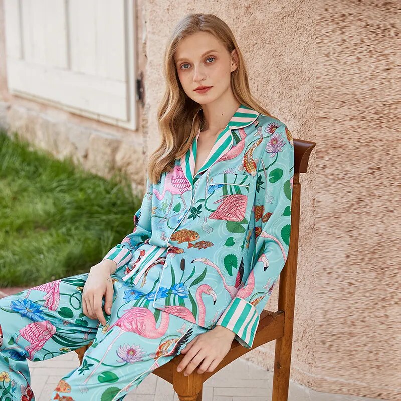 Conjunto de Pijama Feminino em Seda de Gelo Estampa Flamingo - Nelima