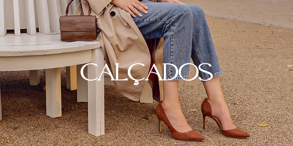 Encontre os calçados femininos ideais na Le Belle Store! Sandálias de salto alto e baixo, botas, tamancos, mules, rasteiras, tênis e chinelos