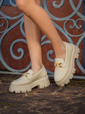 GuGi Mocassim Tratorado Blogueira Feminino Sapato Com Metal Dourado GuGi Com Solado Alto Leve Plataforma 403-GG