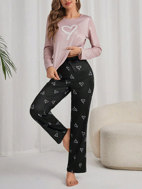 Conjunto de Pijama Feminino com Estampa de Coração, Manga Longa e Calça