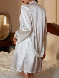 SilkySpell Conjunto de Pijama Feminino com Robe de Manga Longa com Renda Contrastante e Cinto, Vestido Camisola, Conjunto de Sleepwear de Cetim com Acabamento em Renda, Conjunto de Pijama de Cetim, Roupas de Outono e Inverno