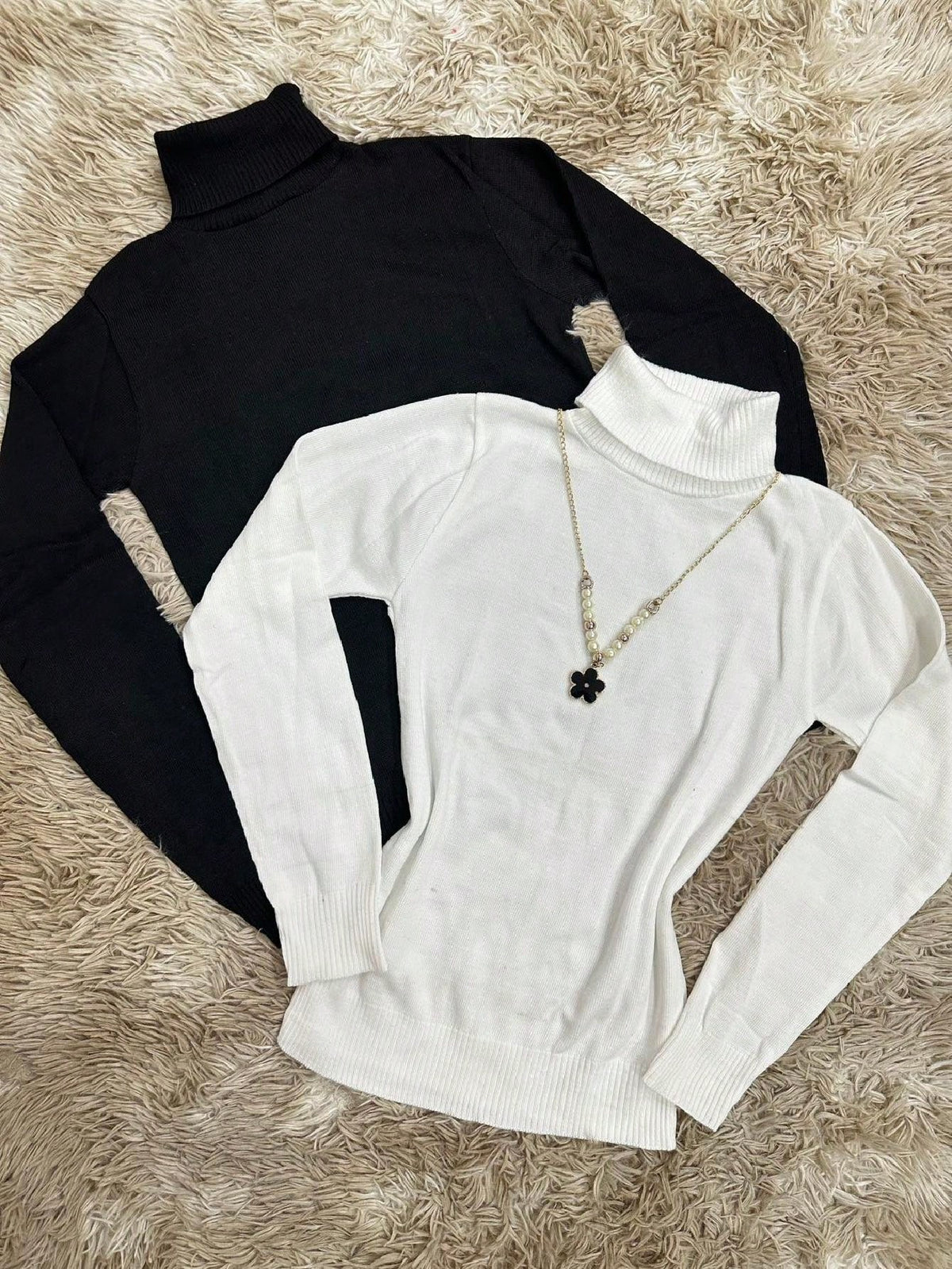 Vendedor Indicado
Kit2 Blusa gola alto feminina manga longa básica trico cacharreu cacharrel sueter liso