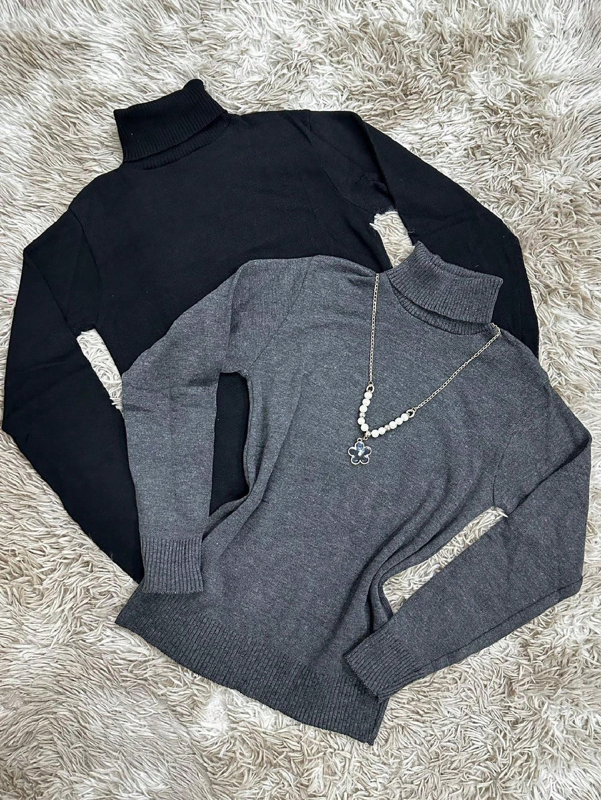 Vendedor Indicado
Kit2 Blusa gola alto feminina manga longa básica trico cacharreu cacharrel sueter liso