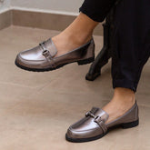 Mocassim Feminino Onix Metalizado com Sola Tratorada - Nelima