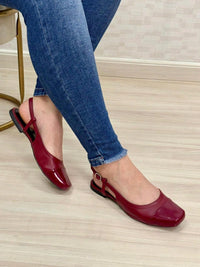 Sapatilha Feminina Bico Quadrado com Tira Traseira – Nelima