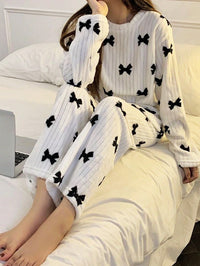 2 Peças Conjunto de Pijama com Laço de Fleece de Coral, Pijama Felpudo de Inverno, Conjunto de Roupa de Dormir Minimalista Estampado, Conjunto de Duas Peças, Roupas de Outono e Inverno, Confortável
