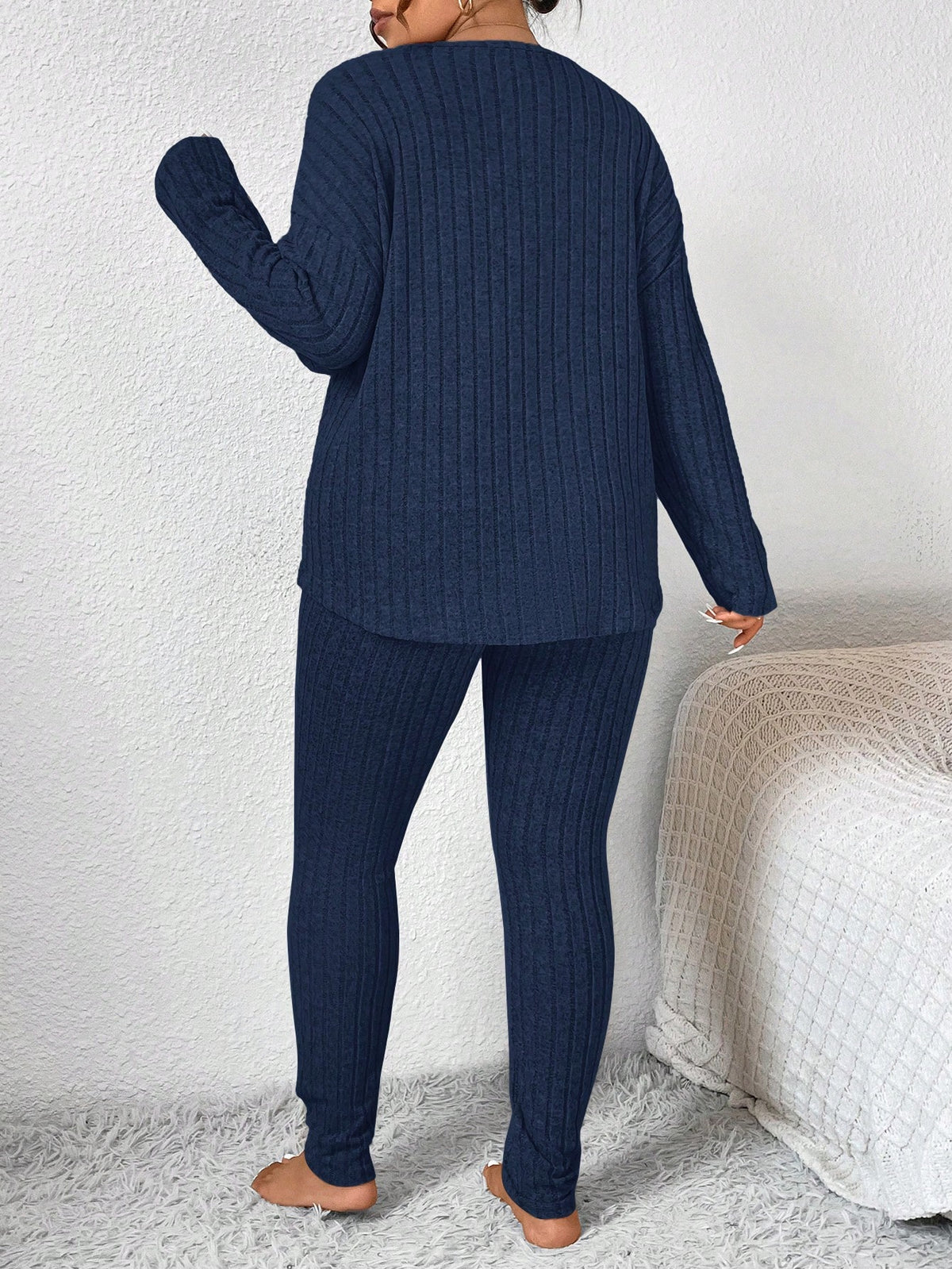 SHEIN Frenchy Conjunto de Roupas Femininas de Outono, Volta às Aulas, Treino, Conjunto Minimalista Simples, Legging de Textura Apertada e Conjunto de Top de Manga Longa, Conjunto de Duas Peças Tamanhos Grandes para Mulheres