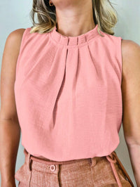 Blusa Rosa Feminina Sem Manga com Gola Pregueada – Leveza e Sofisticação