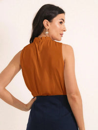 Blusa Laranja Feminina Sem Manga com Gola Pregueada – Moderna e Versátil