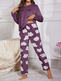 SHEIN Conjunto de Pijama Flanelado Bordado de Cílios de Manga Longa Fofo, Roupas de Outono e Inverno, Confortável