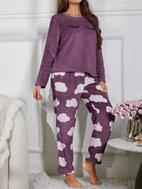 SHEIN Conjunto de Pijama Flanelado Bordado de Cílios de Manga Longa Fofo, Roupas de Outono e Inverno, Confortável