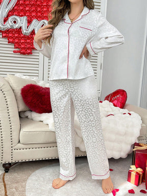 Pijama Feminino Branco Estampado em Cetim - Nelima