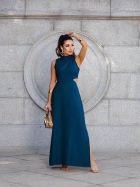Vestido Longo Elegante com Vazado e Gola Alta - Nelima