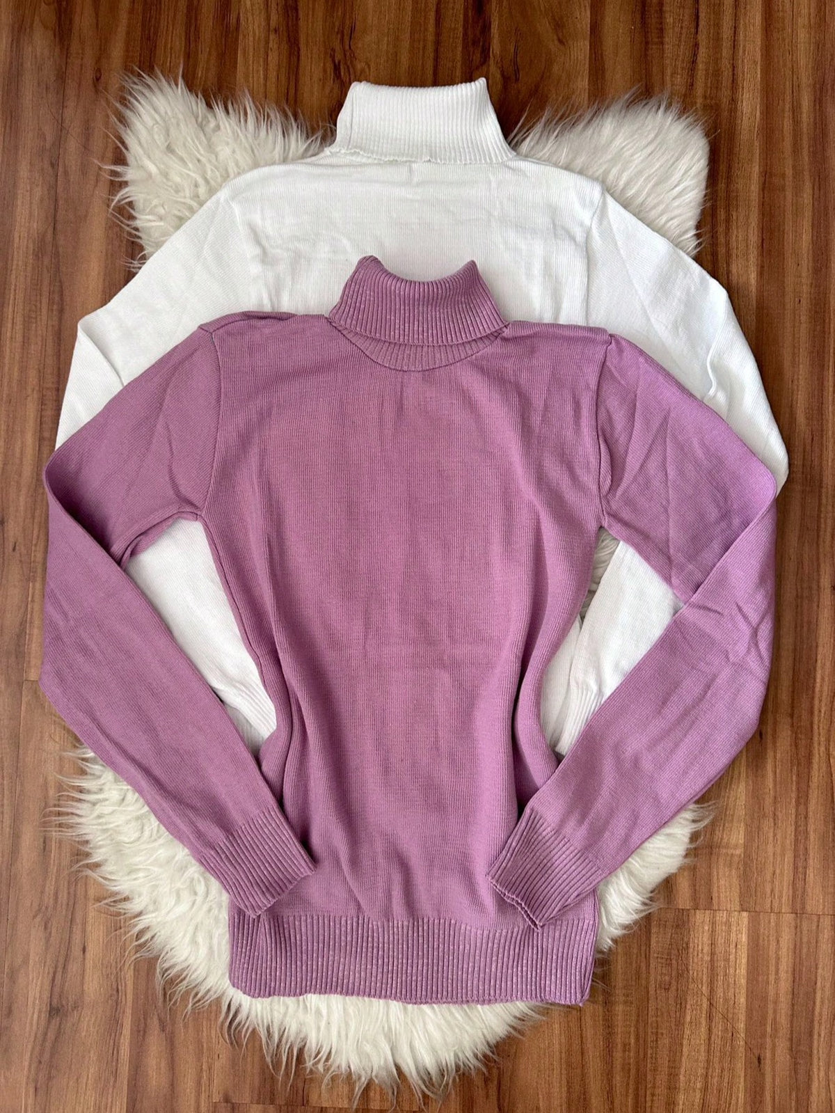 Vendedor Indicado
Kit2 Blusa gola alto feminina manga longa básica trico cacharreu cacharrel sueter liso