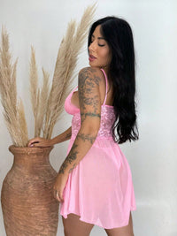 Vendedor Indicadocamisola feminina em tule com detalhes em renda, com fenda lateral