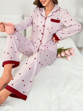 Conjunto de Pijama de Manga Longa com Calça Longa e Colarinho com Estampa de Coração Listrada