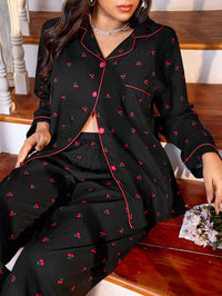 SHEIN Conjunto de Pijama Plus Size Confortável com Estampa de Cereja, Top e Calça