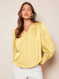 Blusa Acetinada Amarelo em Cetim Feminina | Elegância do PP ao GG
