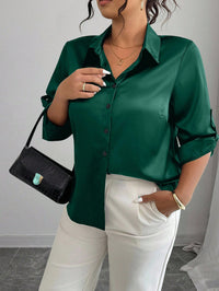 Camisa Acetinada Verde em Cetim Plus Size | Elegância do G ao G4