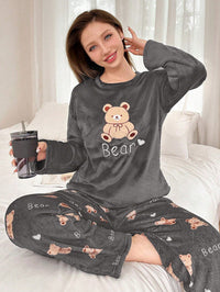 SHEIN 2 Peças Conjunto de Pijama Longo Felpudo com Bordado de Urso de Pelúcia Feminino, Outono/Inverno, Roupas de Outono e Inverno, Aconchegante