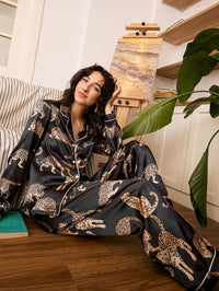 Chillnights Conjunto de Pijama Oversized Feminino de Seda Sintética Estampa de Leopardo Preta de Moda Casual INS