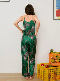 Chillnights Conjunto de Pijama Feminino de 2 Peças com Top Sexy de Decote em V e Estampa de Onça e Calça Reta Verde