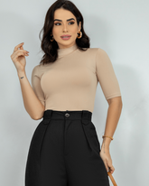 Blusa Gola Alta T-Shirt Feminina - Le Belle