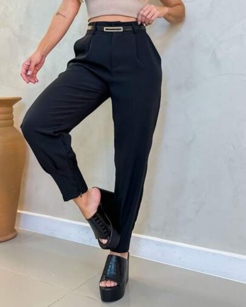 Calça de Alfaiataria com Cinto e Detalhe na Perna - Nelima