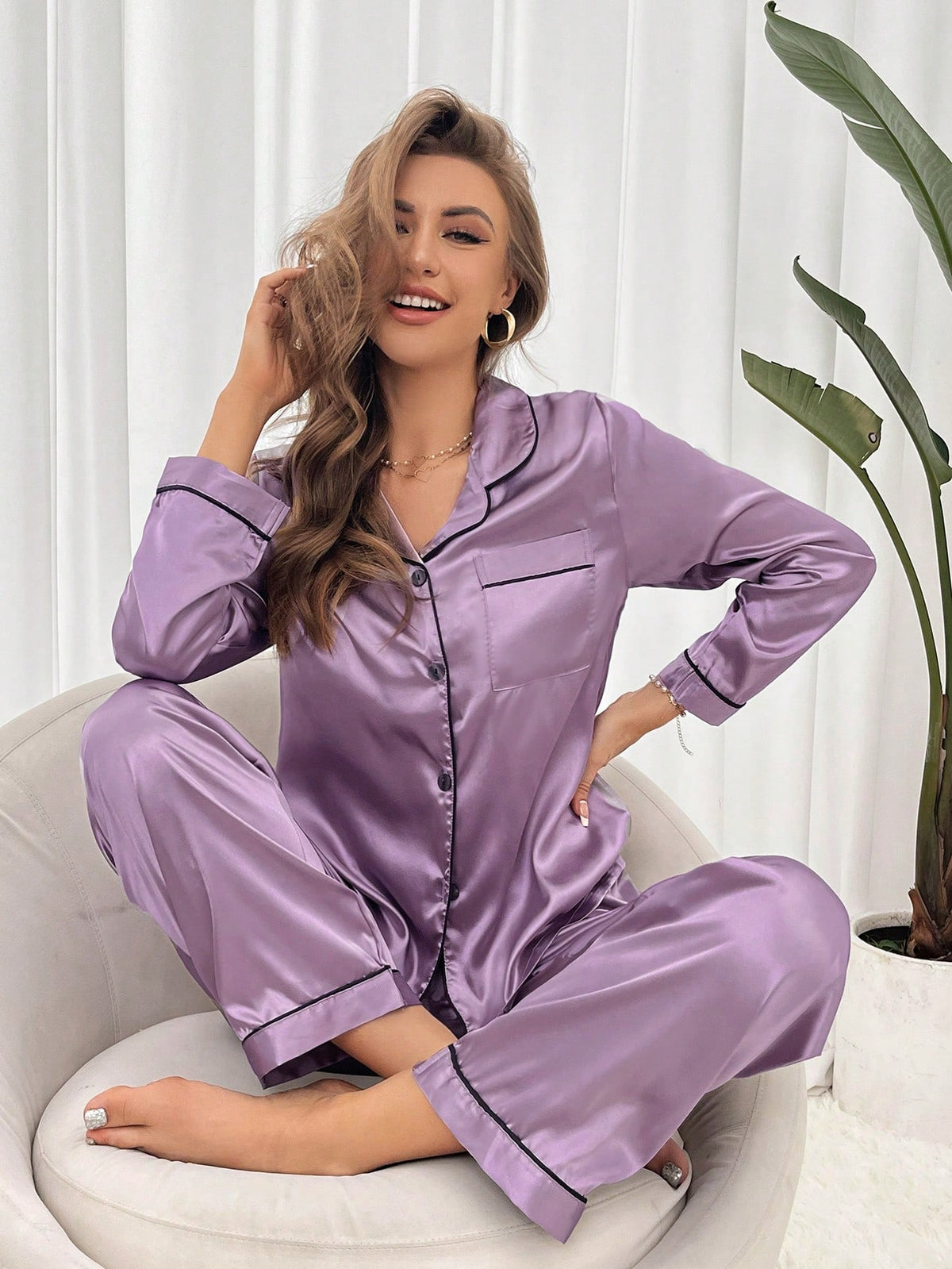 Pijama Feminino Roxo em Cetim - Nelima