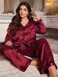 Pijama Plus Size em Cetim Animal Print Vinho - Nelima
