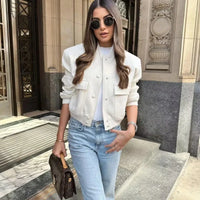 Jaqueta Feminina com Bolsos e Abertura frontal - Nelima