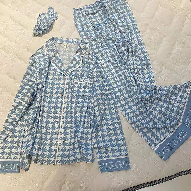 Pijama Feminino de Cetim Xadrez Mangas Longas  - Nelima