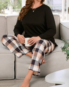 Pijama  Feminino Plus Size de Manga Comprida e Calça de Malha - Nelima
