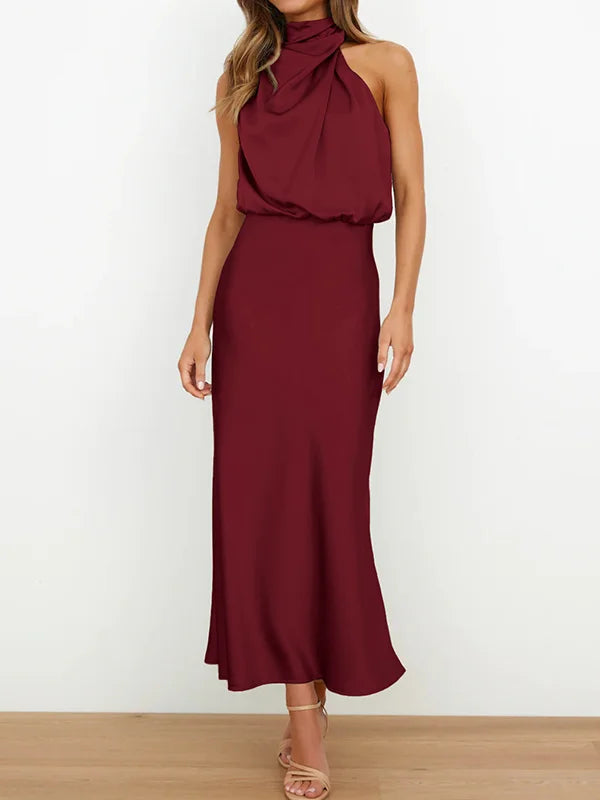 Vestido de Cetim Longo com Decote Halter - Nelima