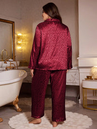 Pijama Plus Size em Cetim Animal Print Vinho - Nelima