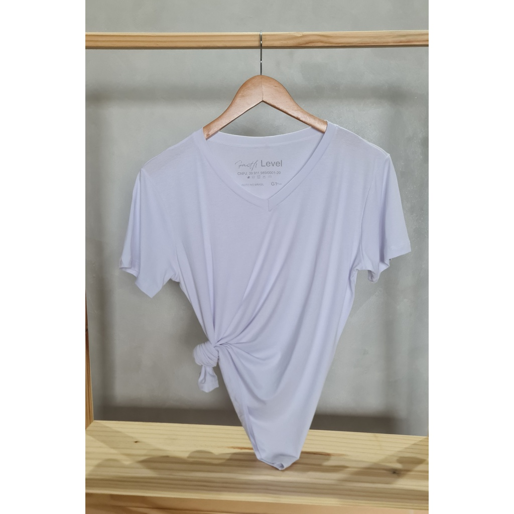 T-Shirt Soltinha Plus em Viscolaycra – Nelima
