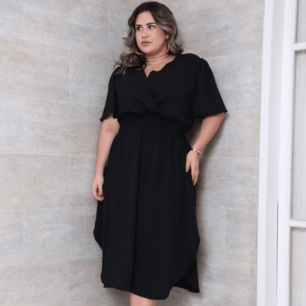 Vestido Midi Plus Size em Tecido Duna – Nelima