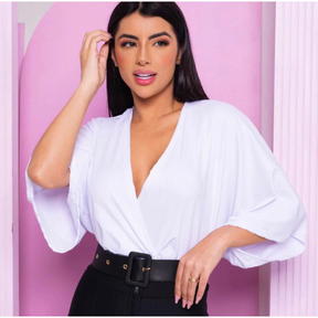 Blusa Transpassada Cropped Feminino Decote V Manga Morcego